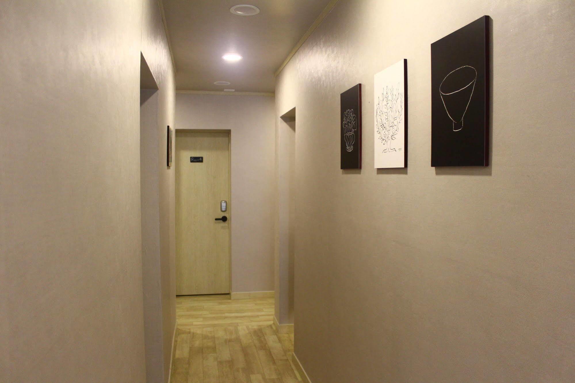 Plan A Hostel Сеул Экстерьер фото